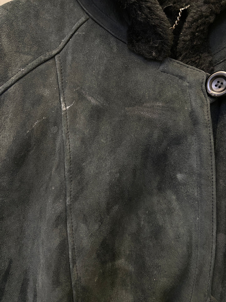 Vintage 90's Women Sheepskin Coat in Black