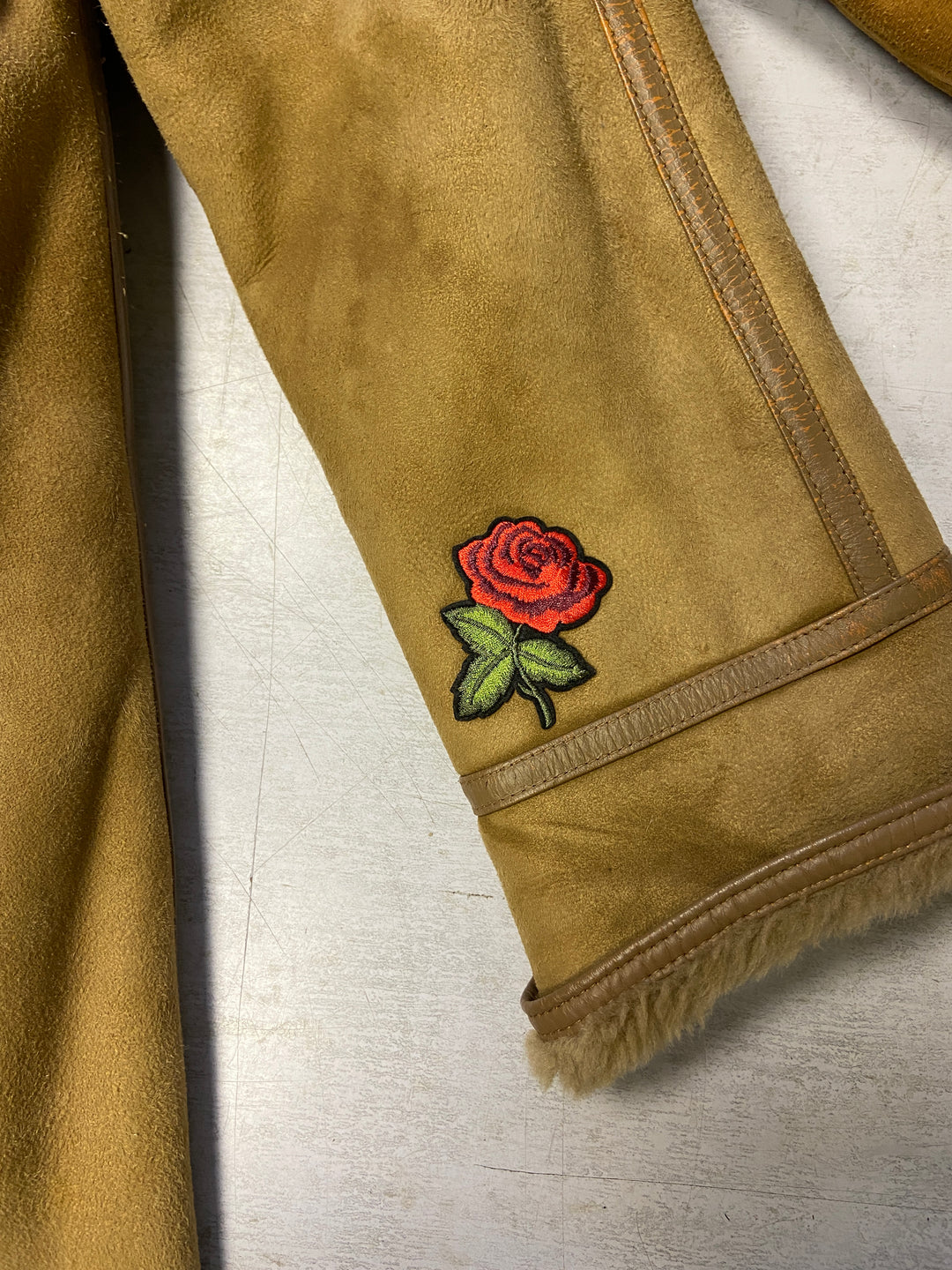 Vintage 70's Women Sheepskin Coat in Beige