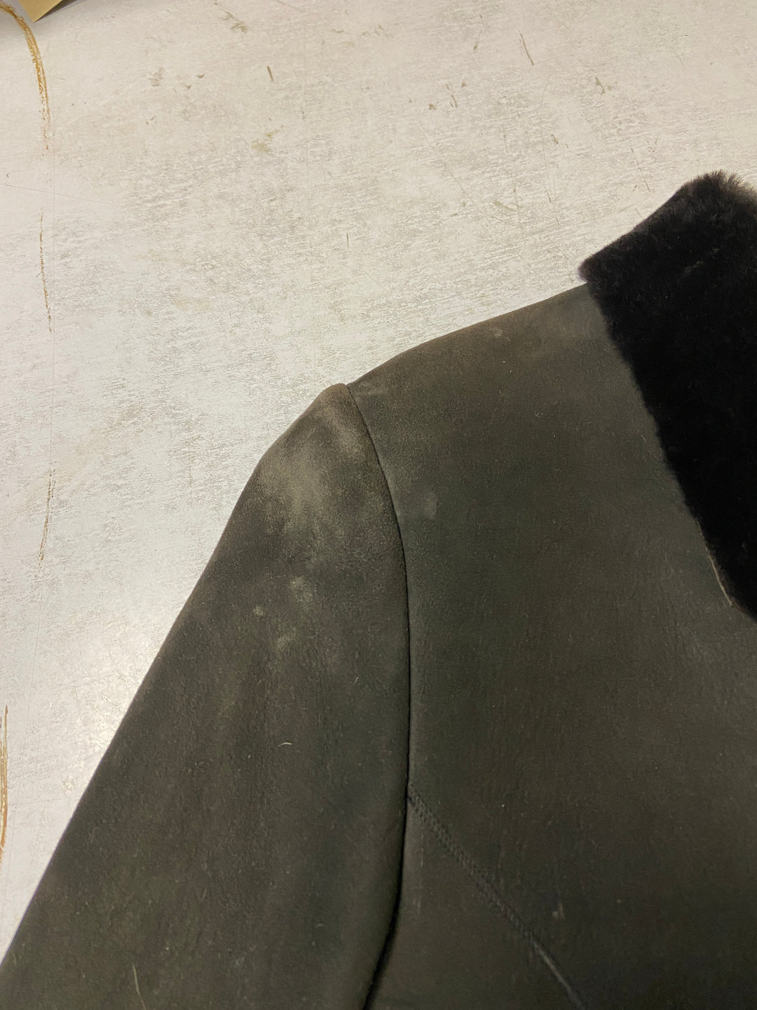 Vintage 90's Women Sheepskin Jacket in Brown