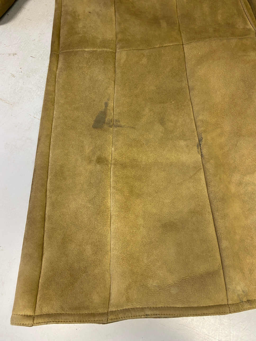 Vintage 70's Women Sheepskin Coat in Beige