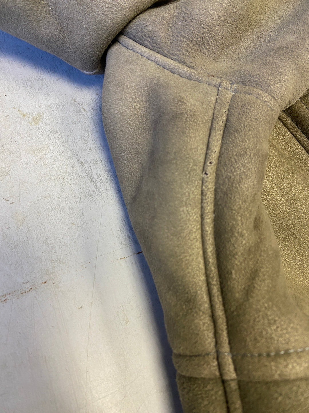 Vintage Women Sheepskin Coat in Gray