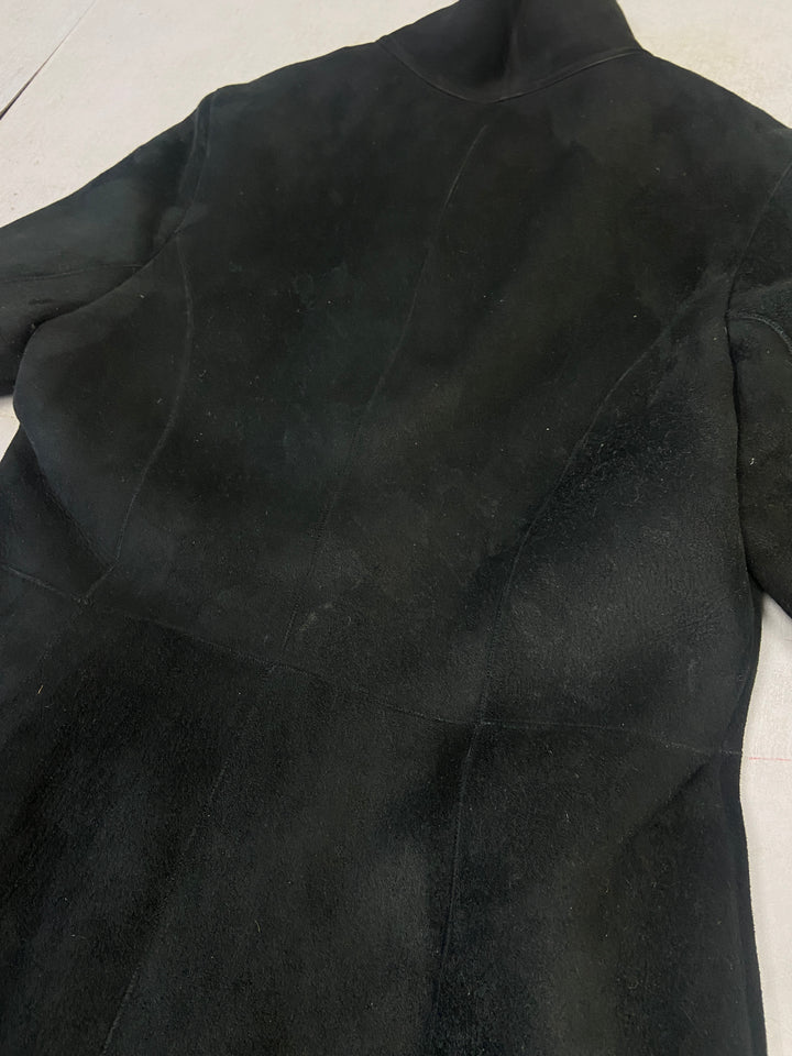 Vintage 90's Women Sheepskin Coat in Black