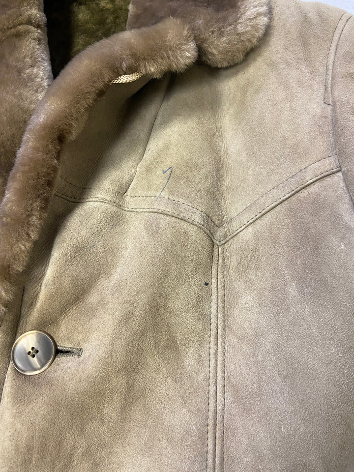 Vintage 70's Men Sheepskin Coat in Beige