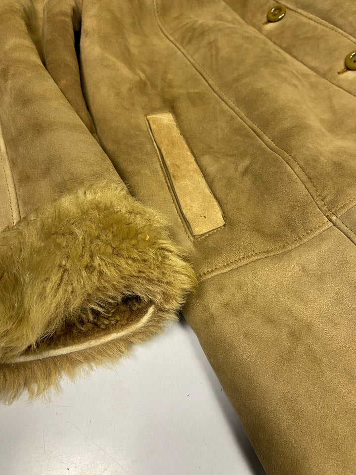 Vintage 70's Women Sheepskin Coat in Beige
