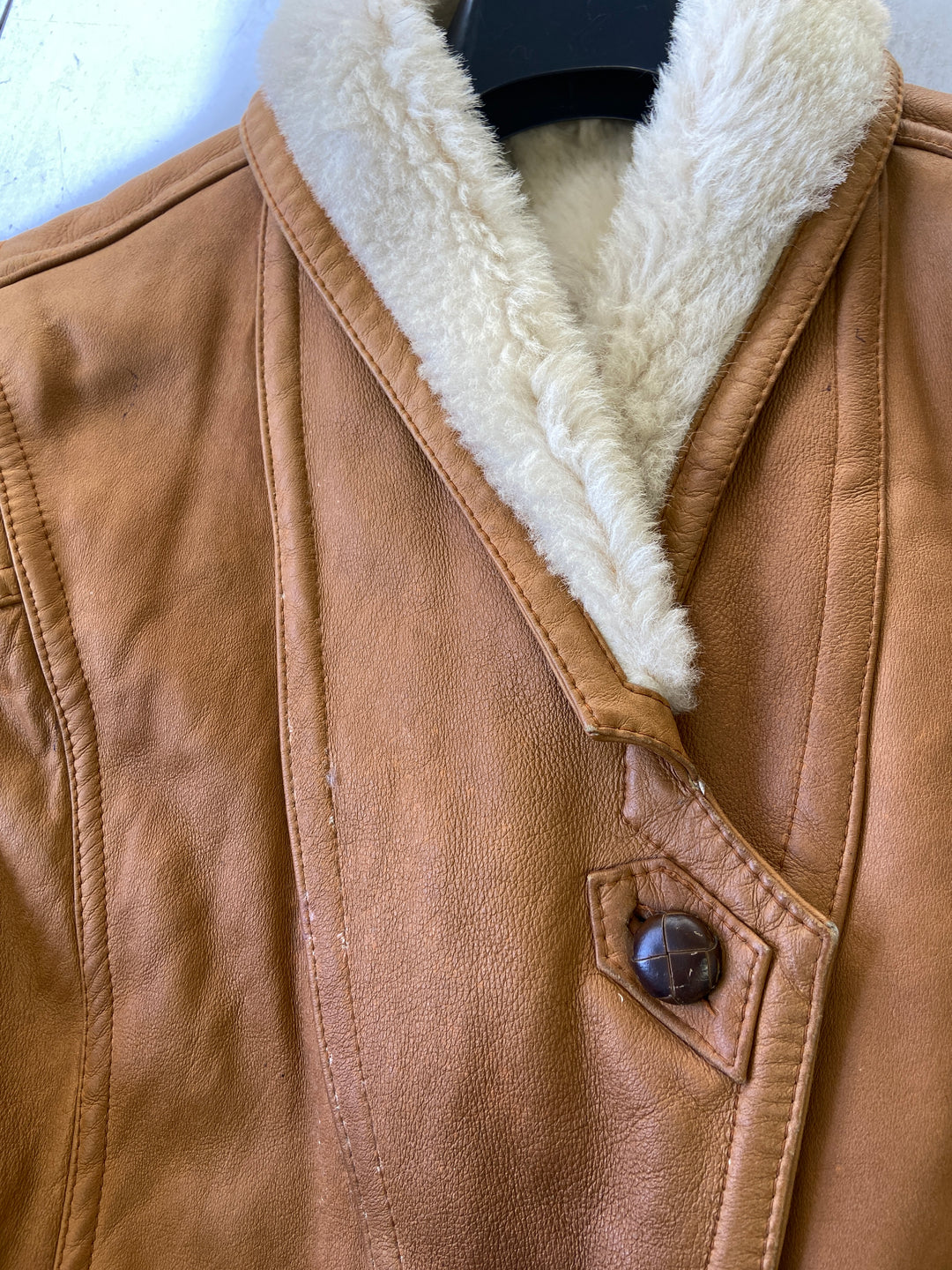 Vintage 80's Women Sheepskin Coat in BrownV9335