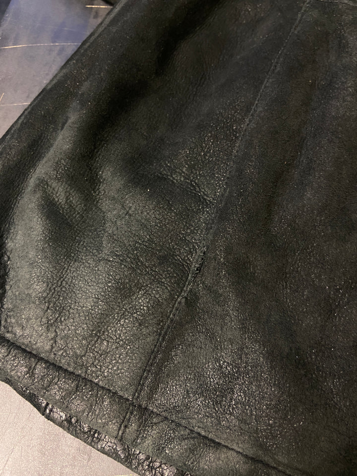 Vintage 90's Women Sheepskin Coat in Black