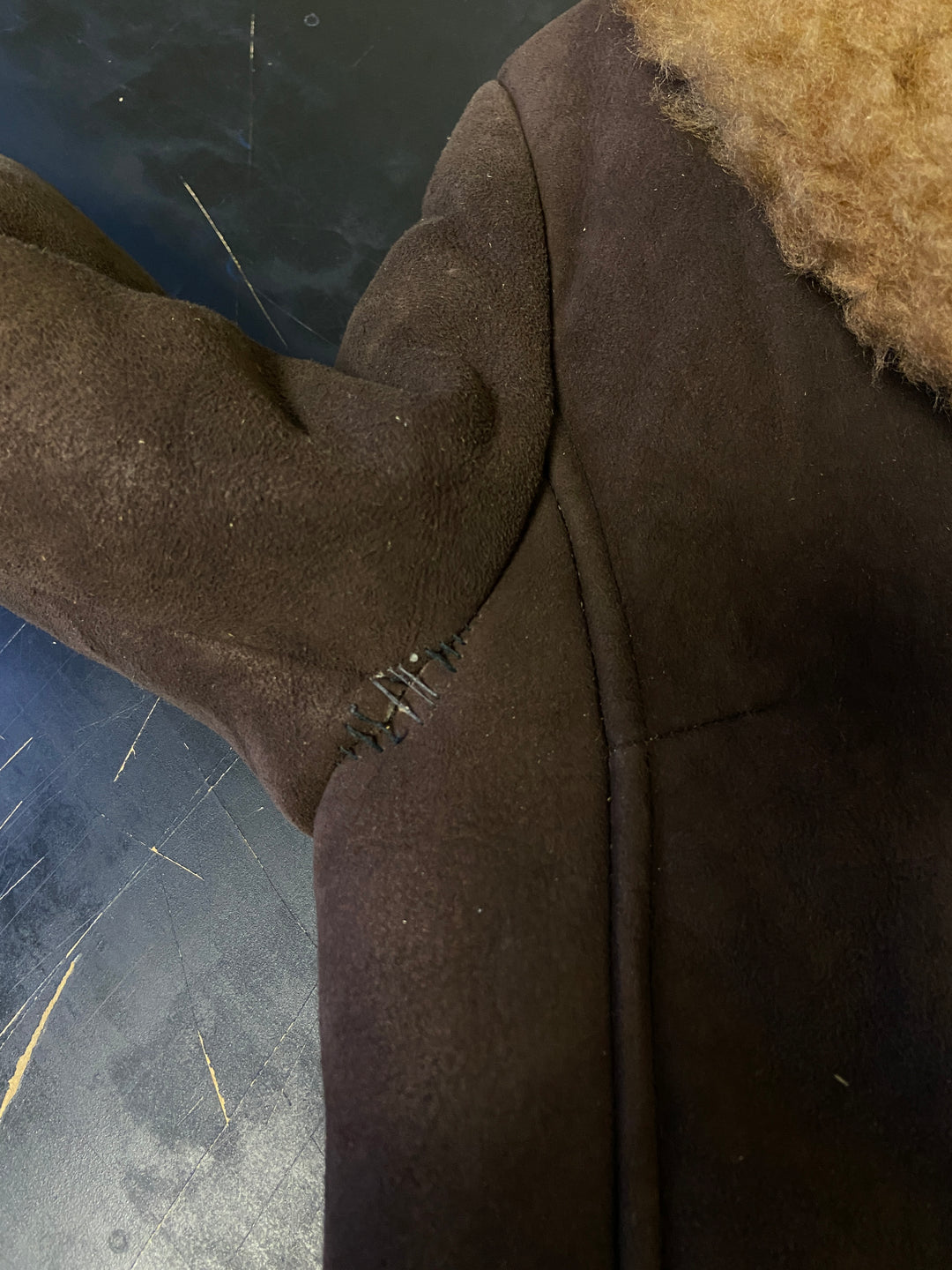 Vintage 70's Women Sheepskin Coat in BrownA0440