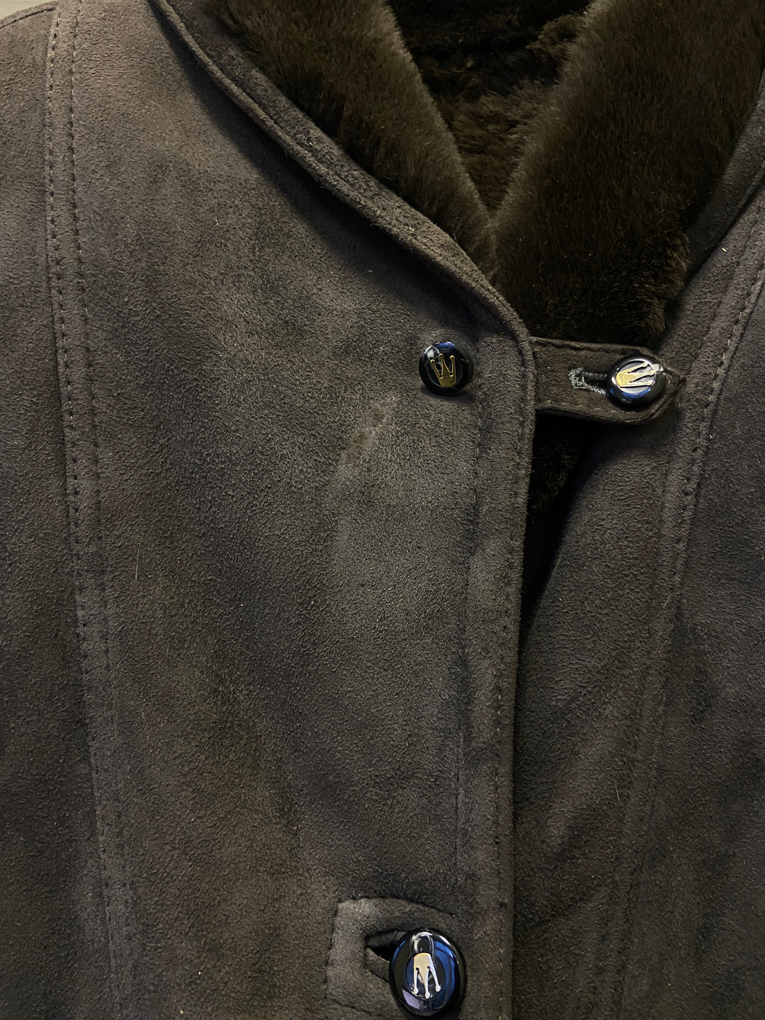 Vintage 80's Women Sheepskin Shearling in BrownA1008