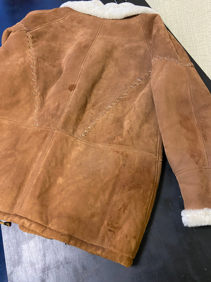 Vintage 90's Women Sheepskin Coat in BrownA1044