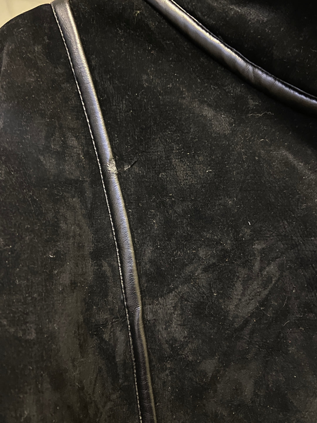 Vintage 90's Women Faux Sheepskin Coat in BlackA1071