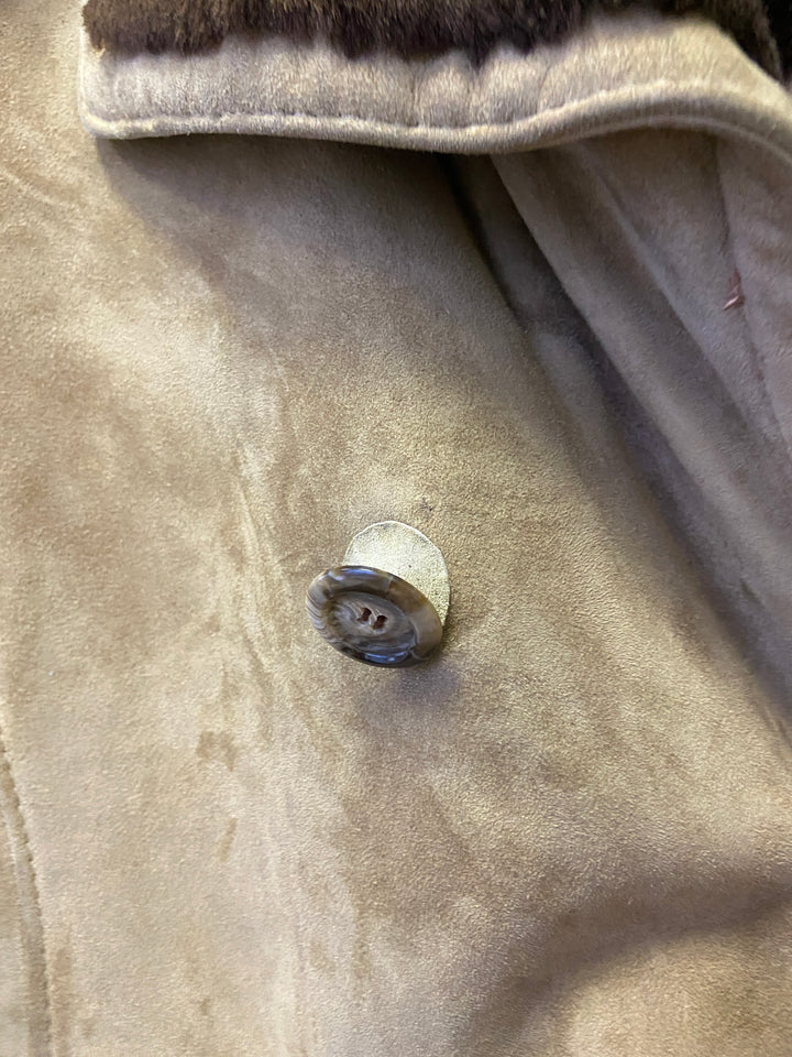 Vintage 70's Men Sheepskin Coat in BeigeZ2547