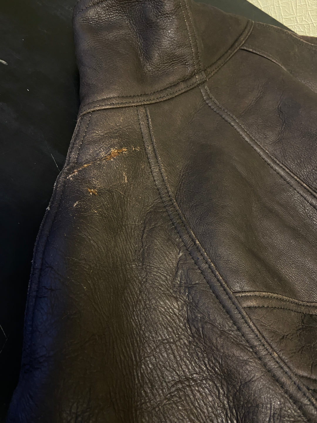 Vintage 80's Men Sheepskin Coat in BrownZ2618