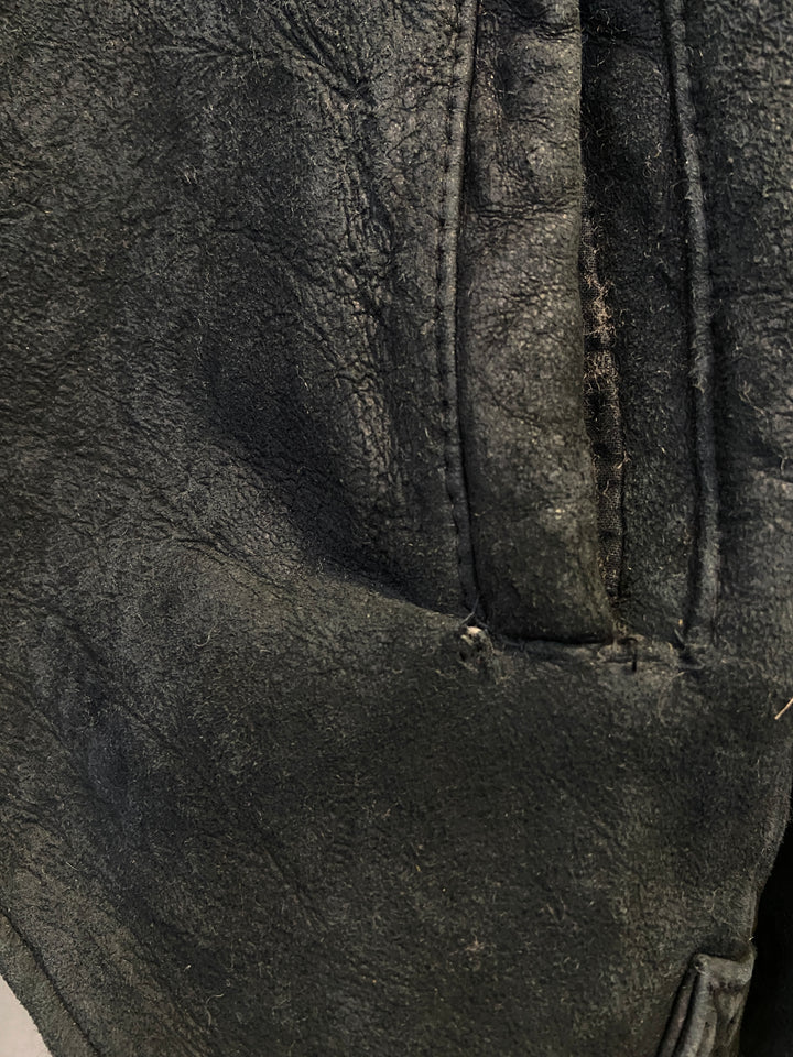 Vintage 90's Men Sheepskin Jacket in BlackZ2120