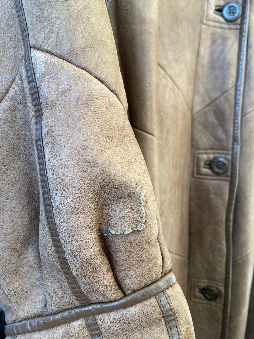 Vintage 90's Women Sheepskin Coat in BrownV9058