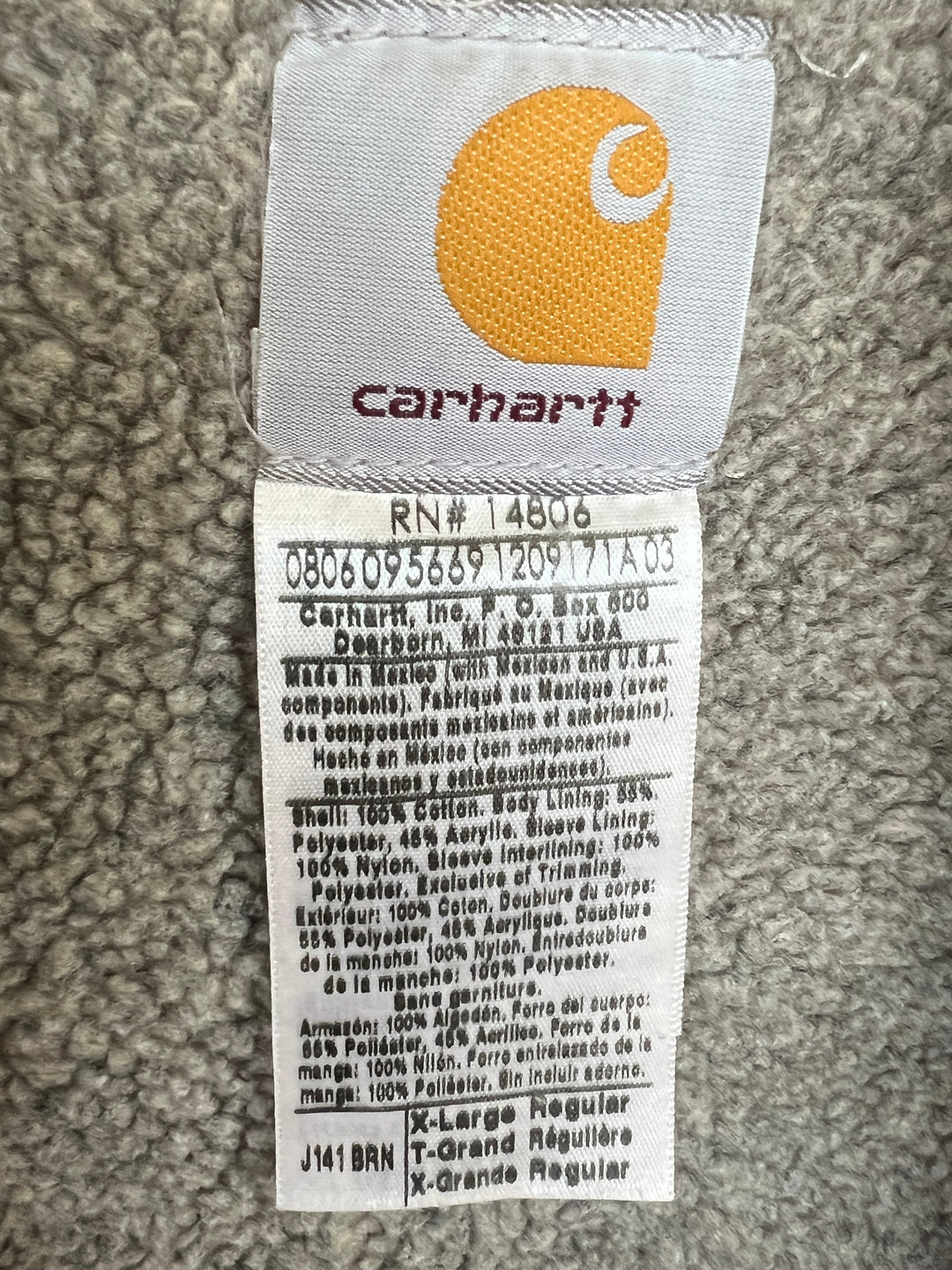Vintage 00's Men Carhartt Jacket in Brown