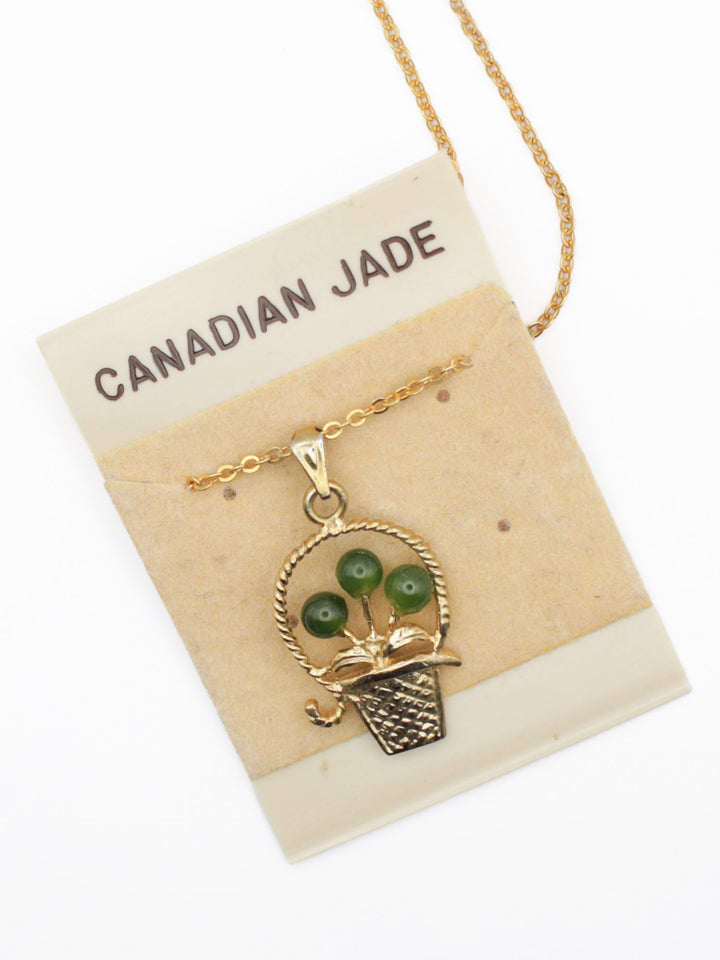 Vintage 70s Canadian Jade Basket Necklace