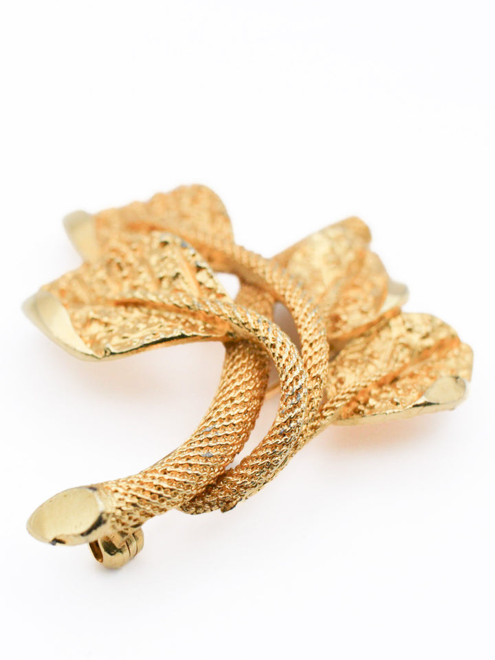 Vintage 1960s Gold-Tone Leaf Brooch – Textured Floral Pin