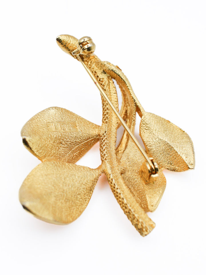 Vintage 1960s Gold-Tone Leaf Brooch – Textured Floral Pin