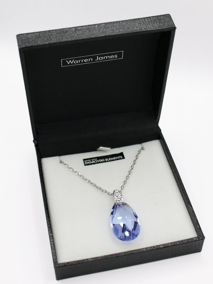 Vintage Silver Tone Rope Link Crystal Medallion Pendant Necklace