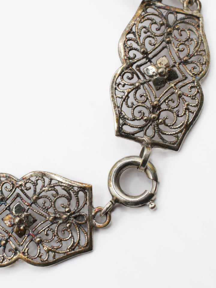 Vintage S835 Silver Filigree Link Bracelet Floral Design
