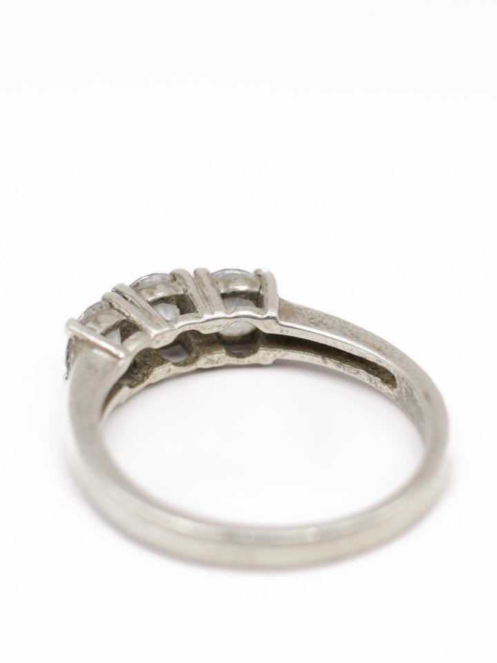 Vintage 925 Silver Three Stone CZ Ring Size 8 US 18.5mm