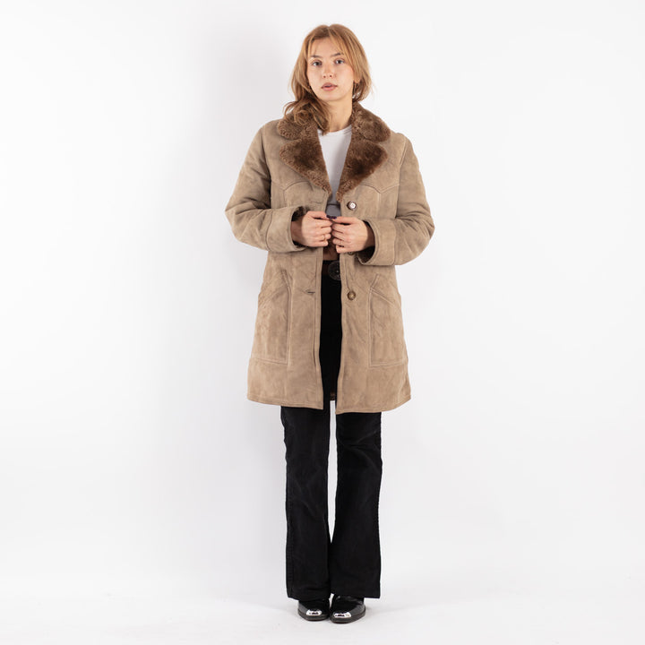 Vintage 70's Women Sheepskin Coat in Beige