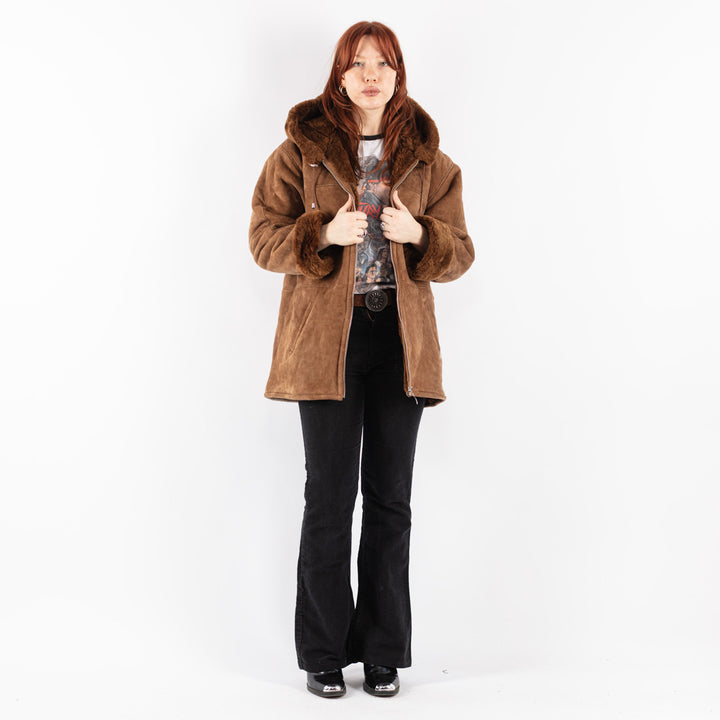 Vintage 90's Women Sheepskin Coat in Brown