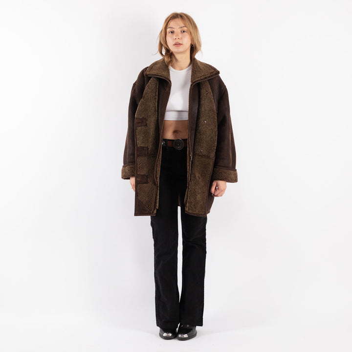 Vintage 90's Women Sheepskin Coat in Brown