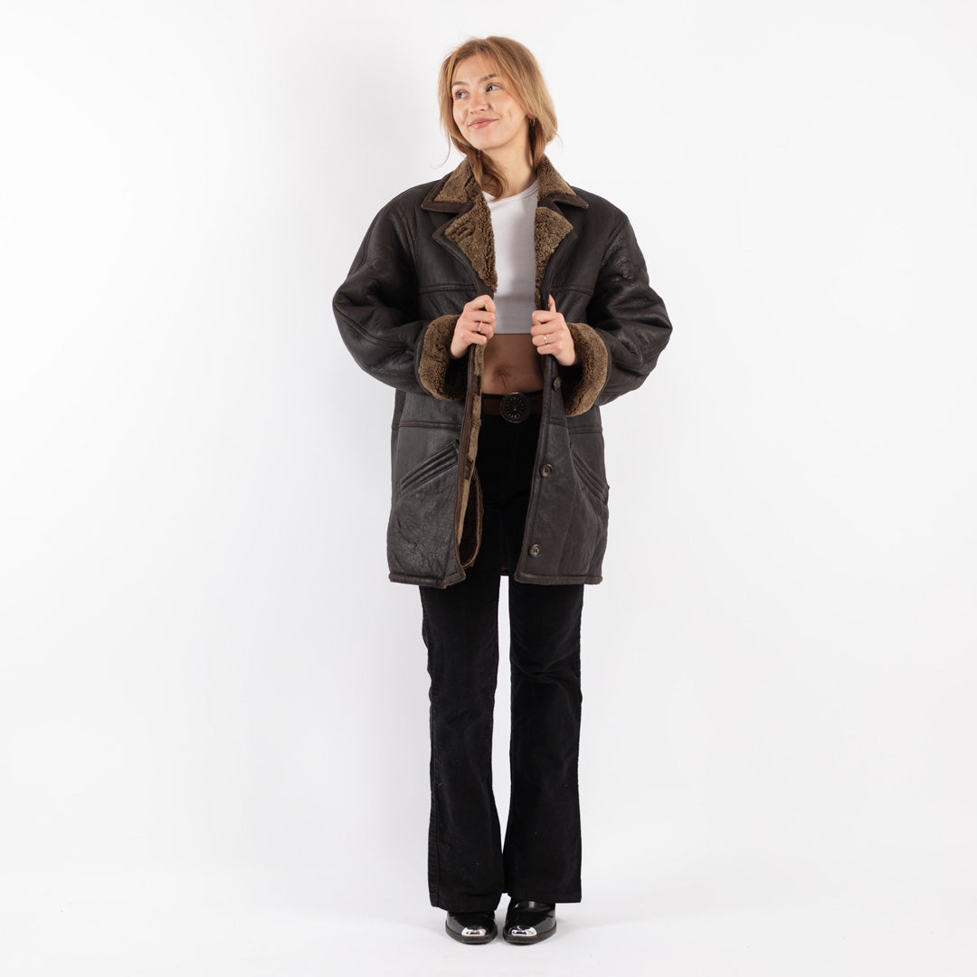 Vintage 90's Women Sheepskin Coat in Brown