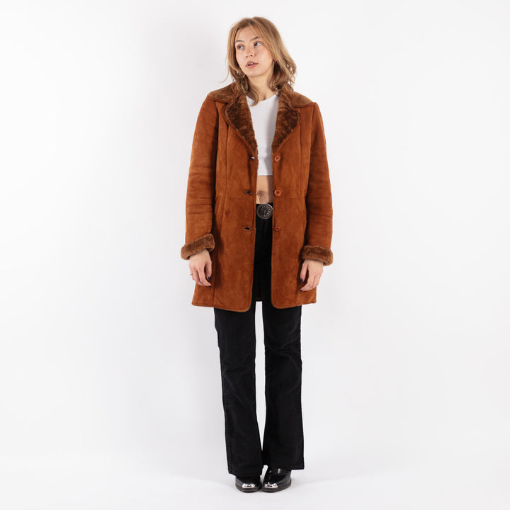 Vintage 90's Women Sheepskin Coat in Brown
