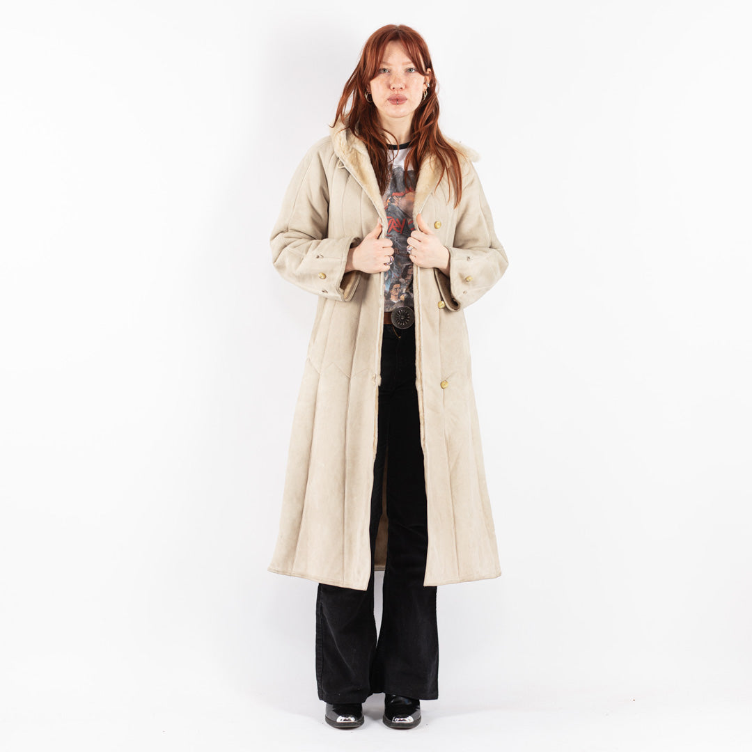 Vintage 70's Women Sheepskin Coat in Beige