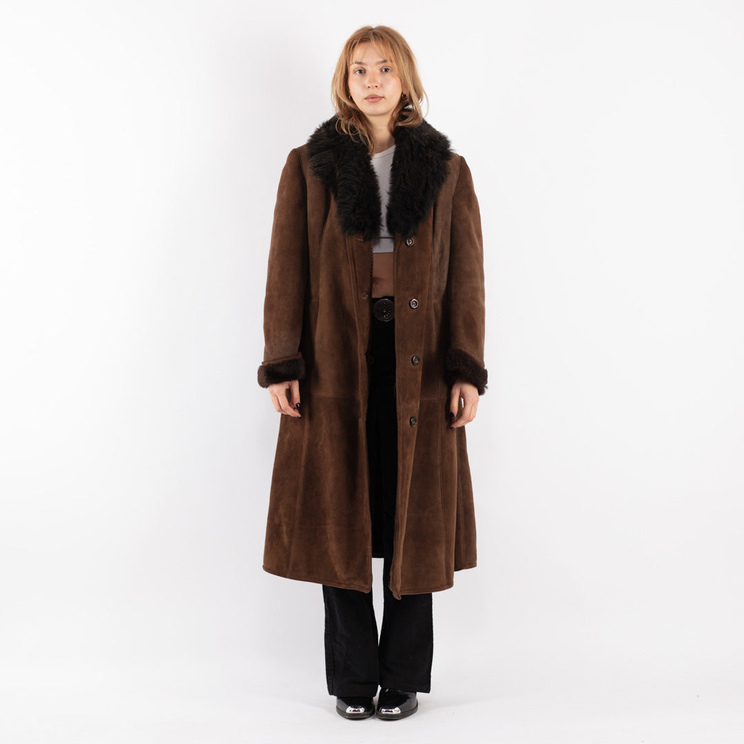 Vintage 70's Women Sheepskin Coat in Brown