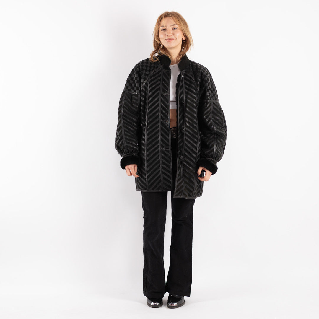 Vintage 80's Women Sheepskin Shearling Coat in Black