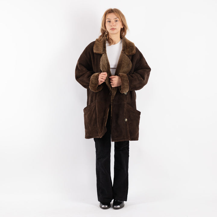 Vintage 80's Women Sheepskin Coat in Brown