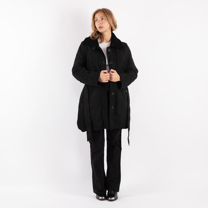 Vintage 00's Women Sheepskin Coat in Black