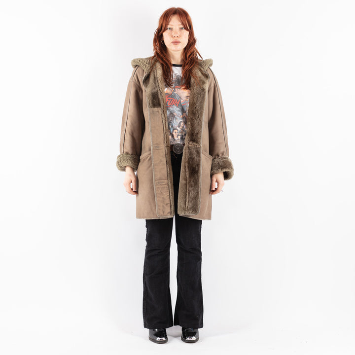 Vintage 80's Women Sheepskin Coat in Beige
