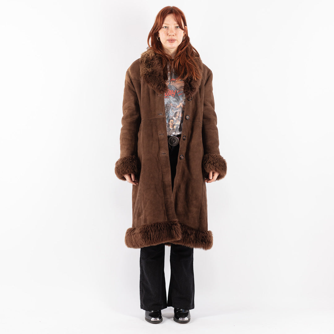 Vintage 70's Women Sheepskin Coat in Brown