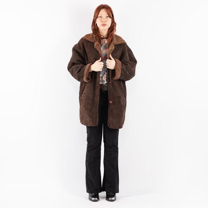 Vintage 90's Women Sheepskin Coat in Brown