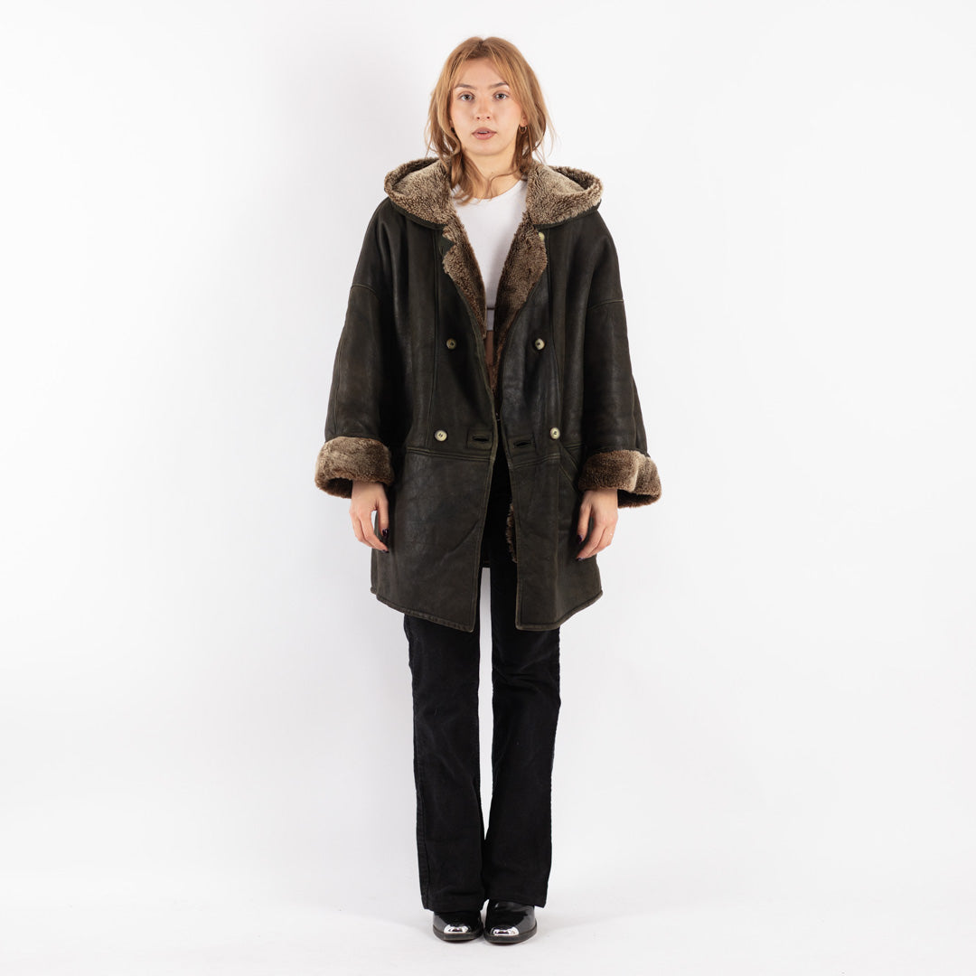 Vintage 80's Women Sheepskin Coat in Black