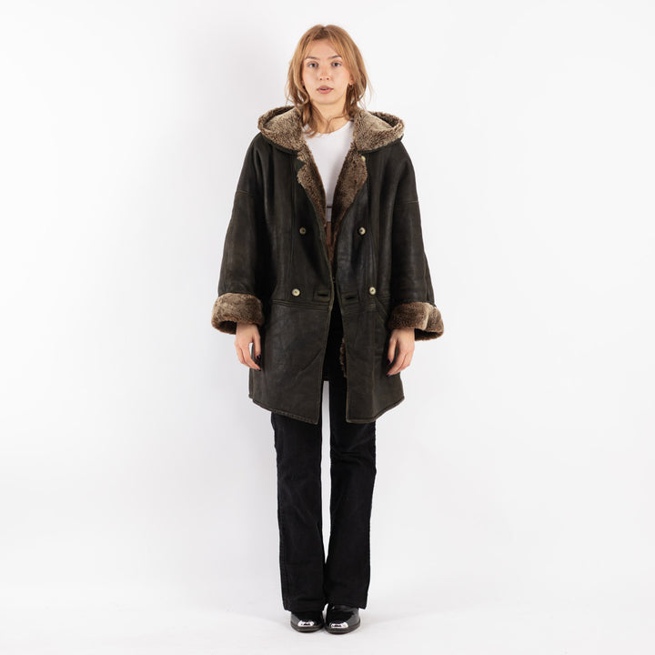 Vintage 80's Women Sheepskin Coat in Black