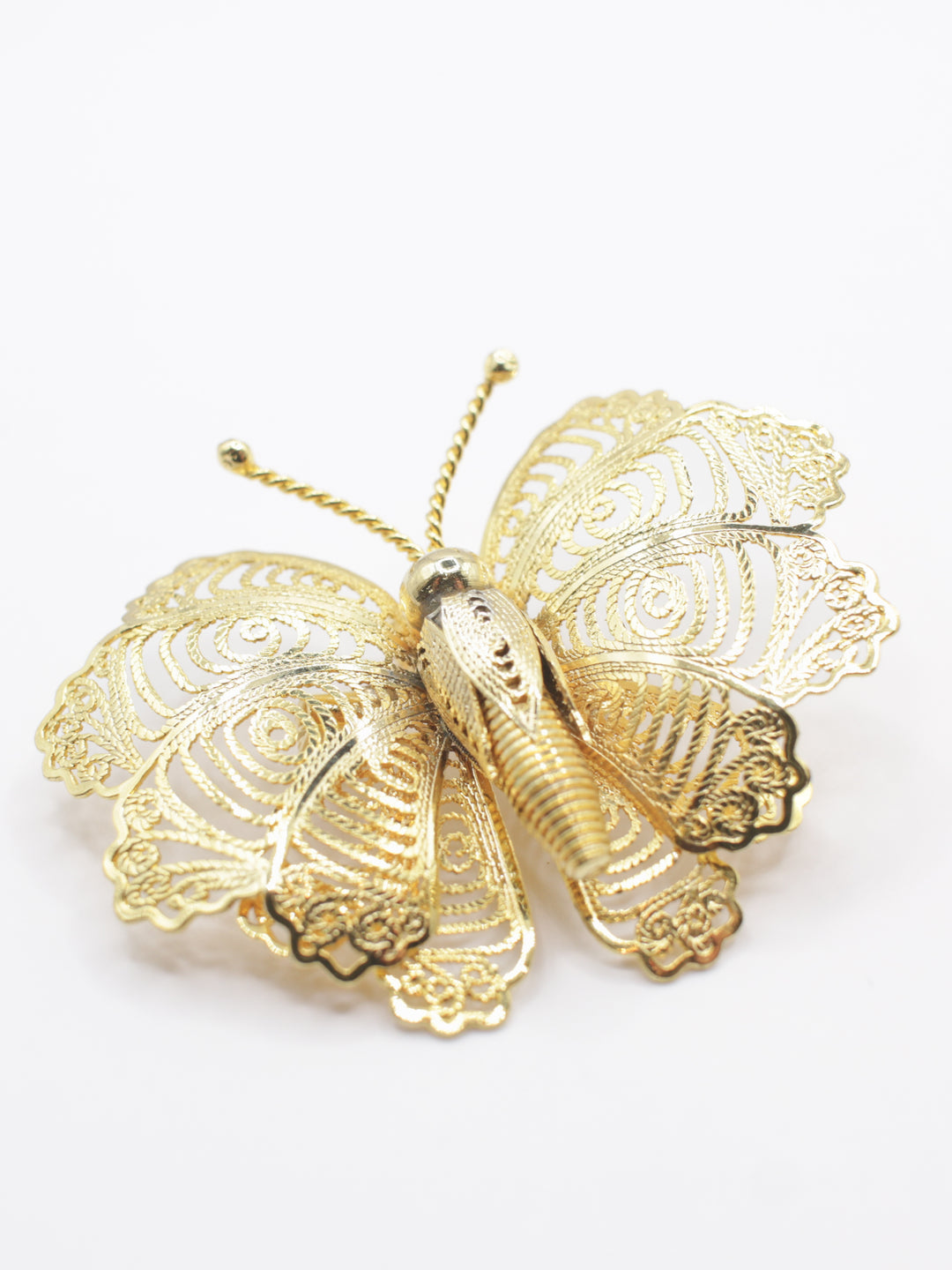 Vintage 70's Brooch in Gold