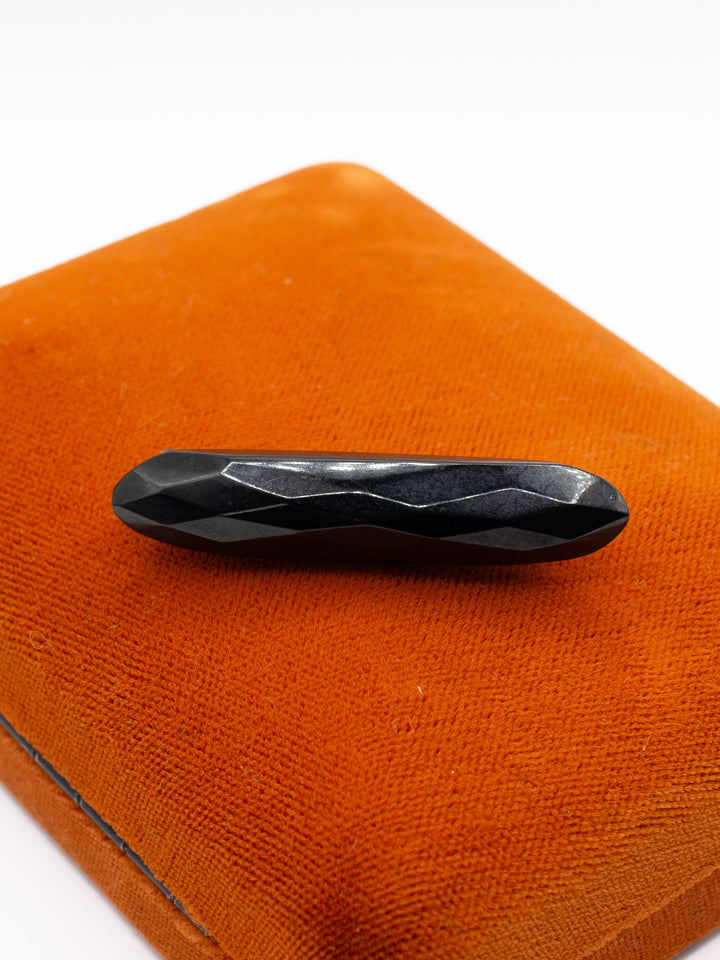 Vintage 30's Brooch in Black