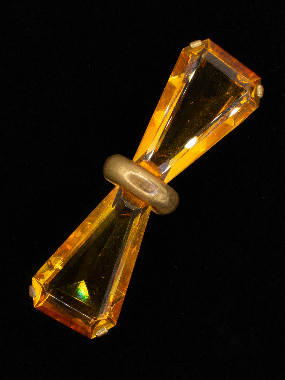 Vintage 30's Brooch in Yellow