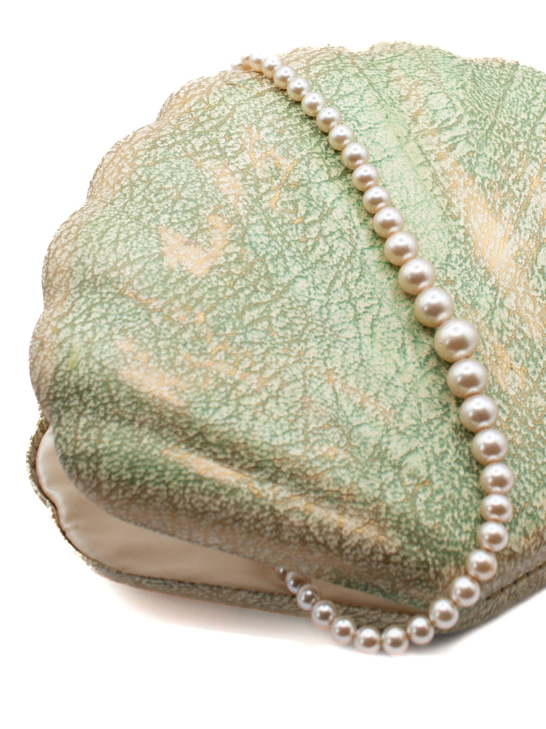 Vintage 50's Necklace in White