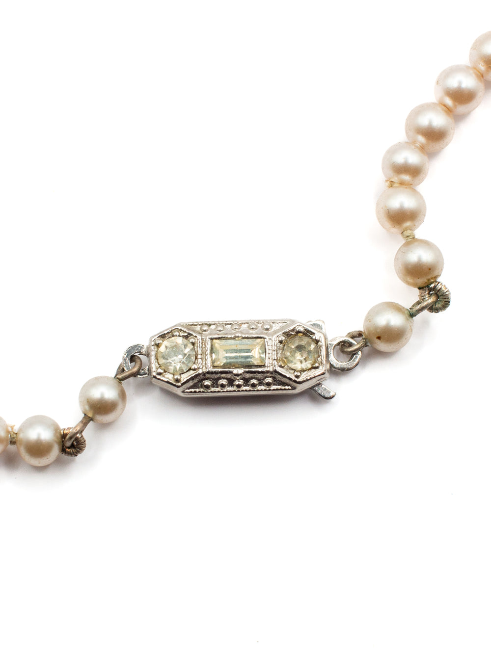 Vintage 50's Necklace in White