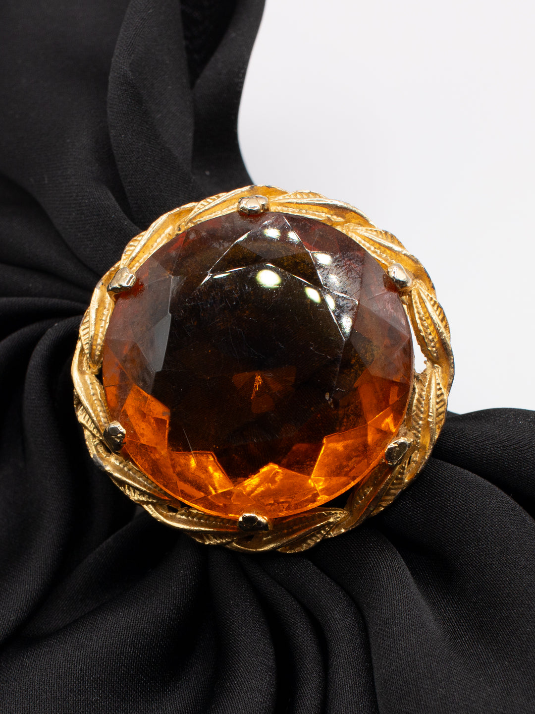 Vintage 60's Brooch in Yellow