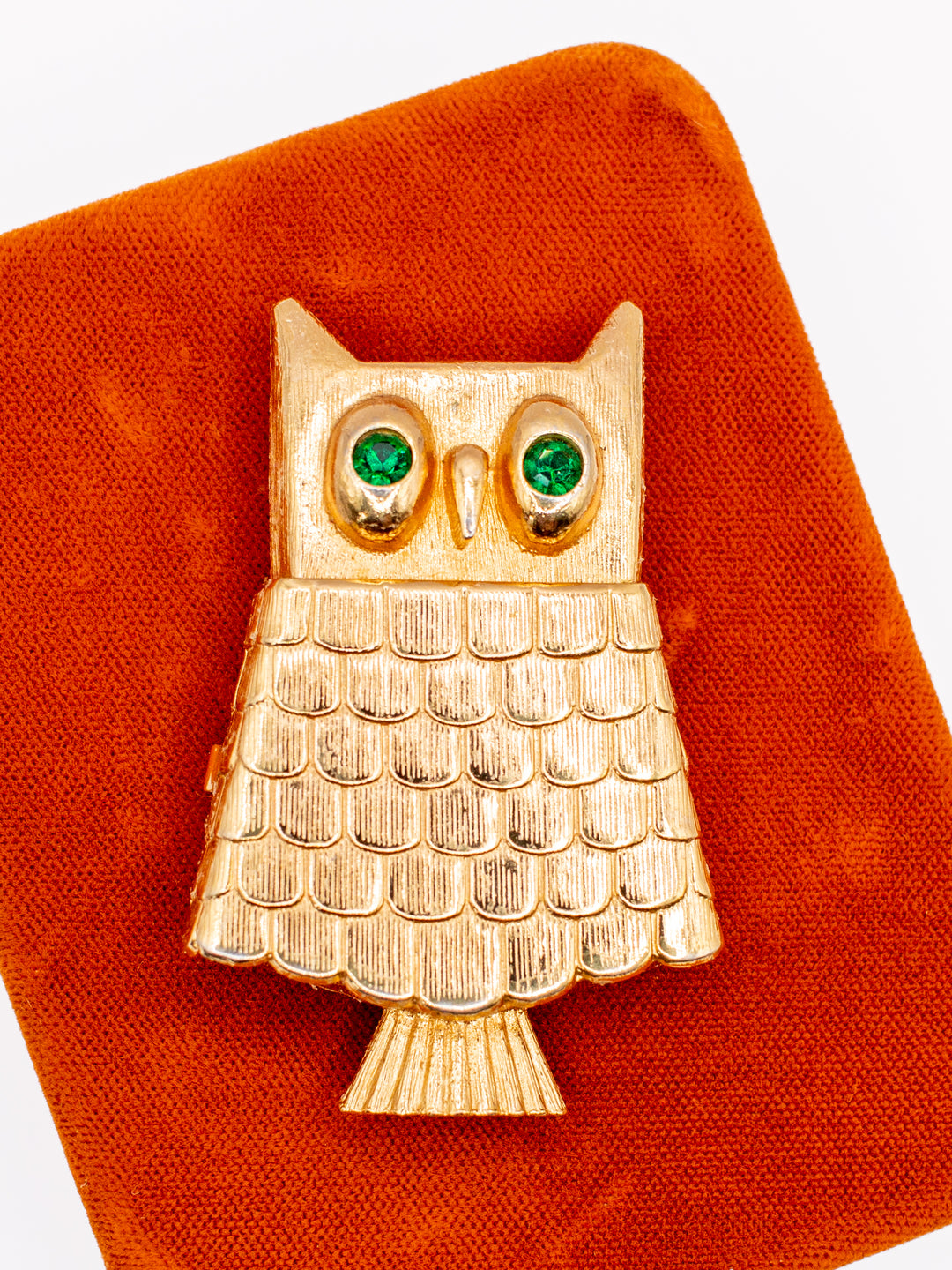 Vintage 70's Brooch in Gold