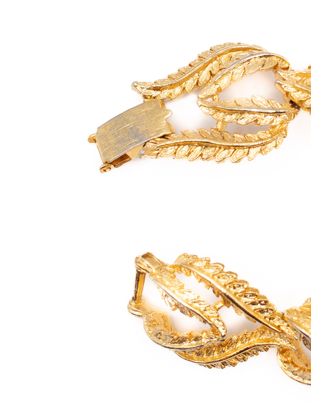 Vintage 60's Bracelet in Gold