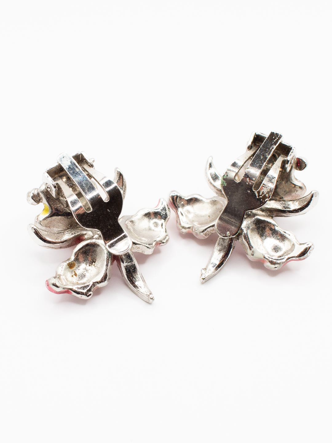 Vintage 50's Clip-on Earrings in Pink