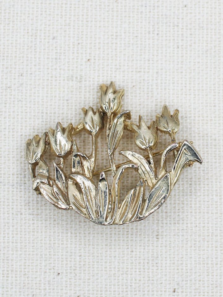 Vintage 60's Brooch in Gold